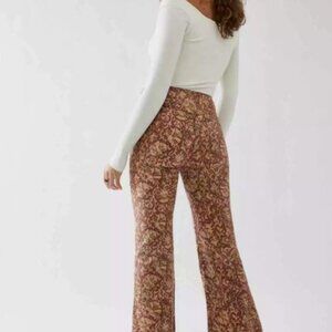 NWT Free People CRVY Wild Honey Printed Flare Jeans (Sz 25)